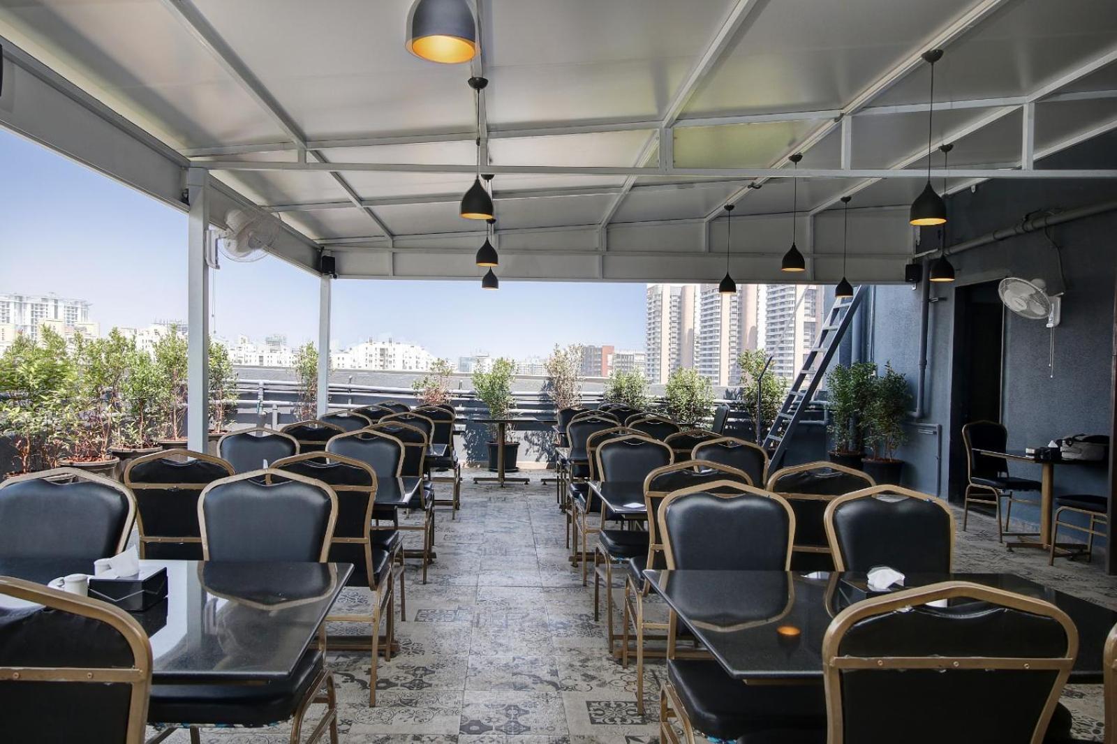 Magnus Fortune House Business Hotel , Magarpatta Mundhva Dış mekan fotoğraf