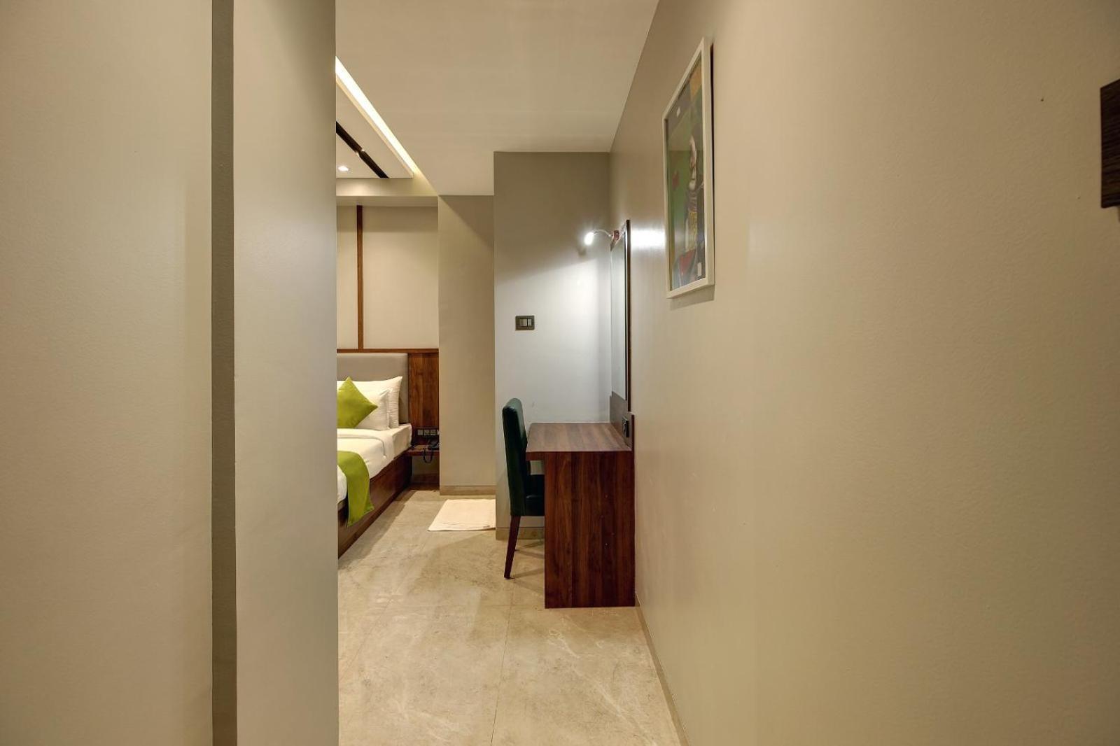 Magnus Fortune House Business Hotel , Magarpatta Mundhva Dış mekan fotoğraf