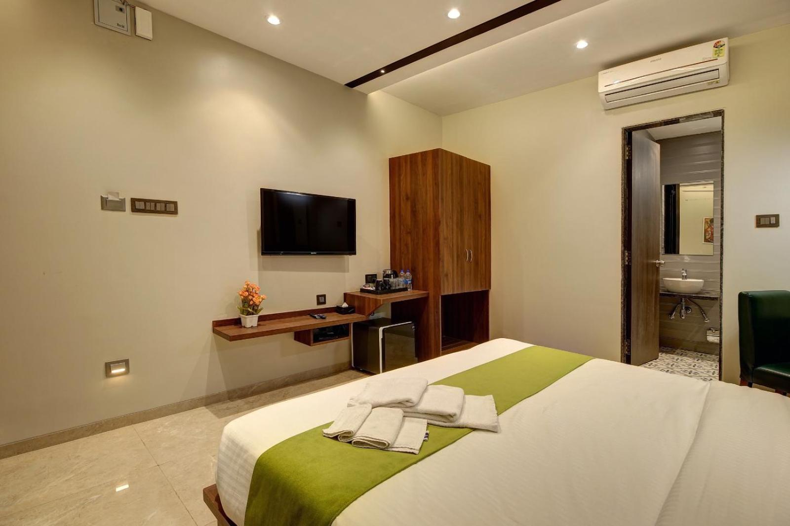 Magnus Fortune House Business Hotel , Magarpatta Mundhva Dış mekan fotoğraf