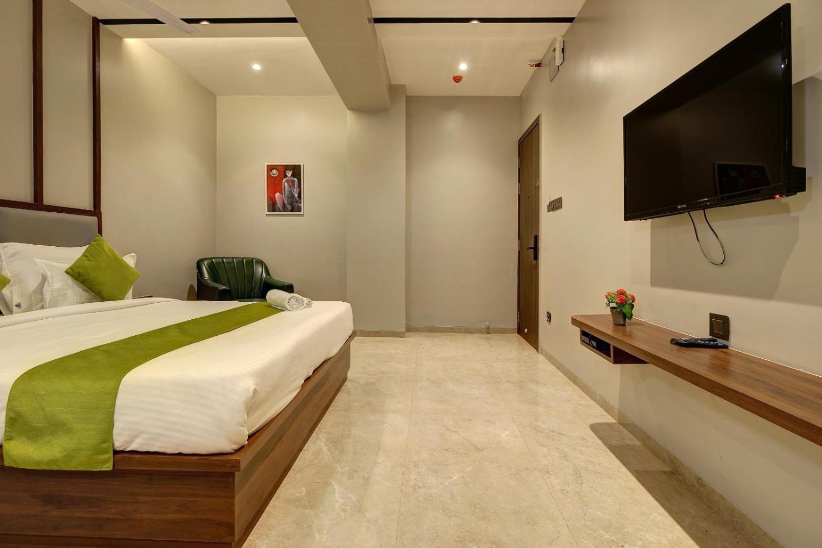 Magnus Fortune House Business Hotel , Magarpatta Mundhva Dış mekan fotoğraf